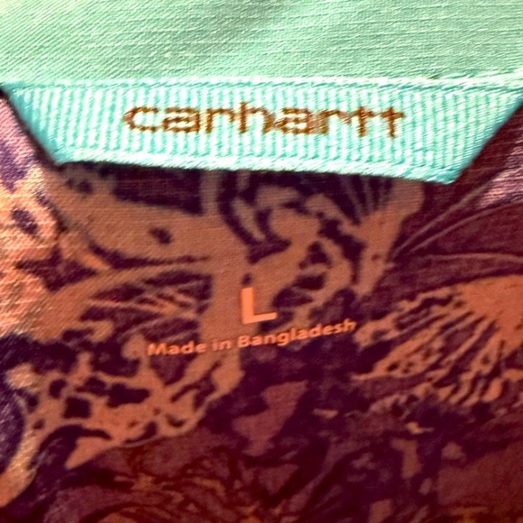 Carhartt V-Neck Women's Sz L Scrub Top Butterfly‎ Design - Picture 3 of 6